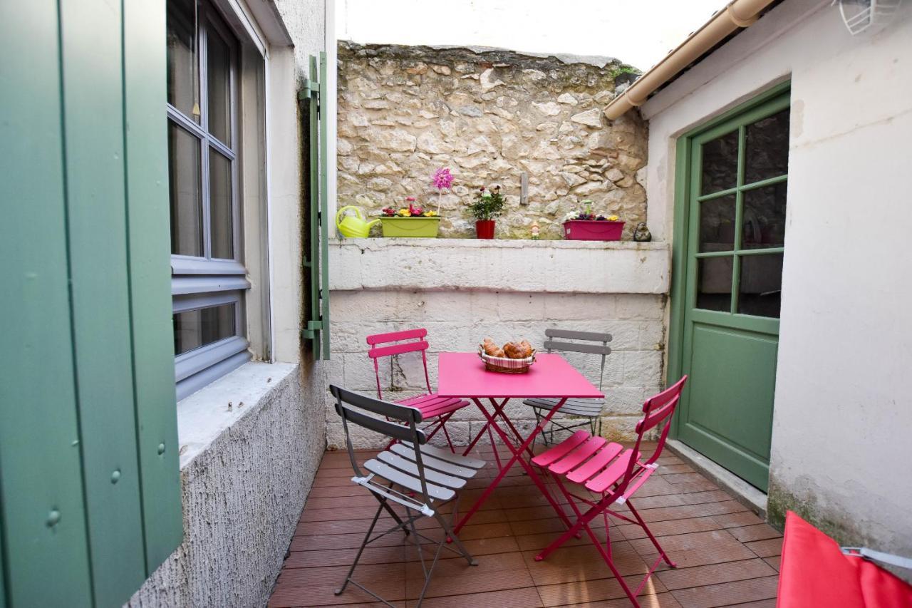 Coulege - Clim - Cour * Arles